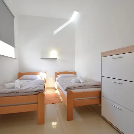 With Parking Space - 26944 Апартаменты