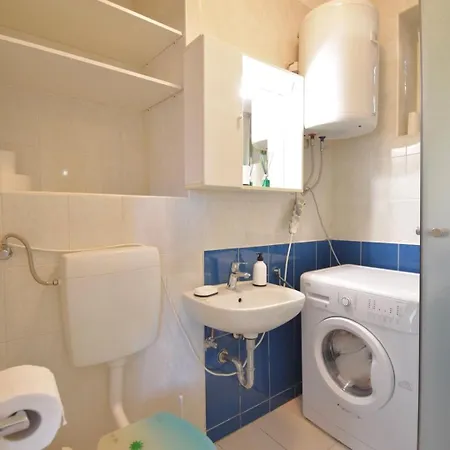 Apartment With Parking Space - 26944